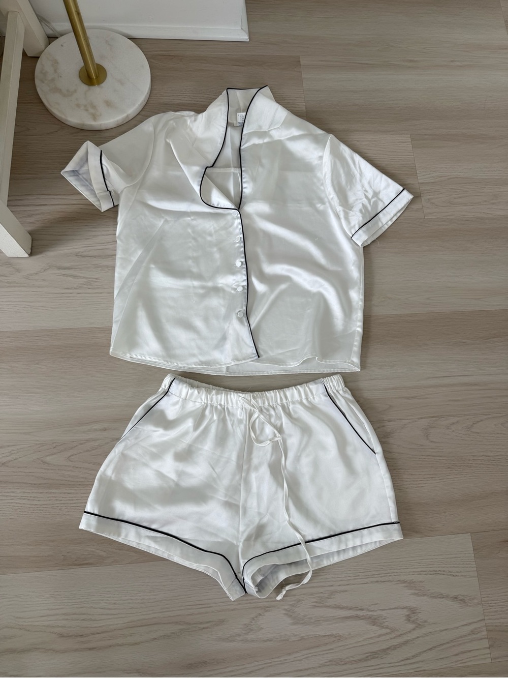 Forever 21 White Satin Short Pajama Set with Black Piping
